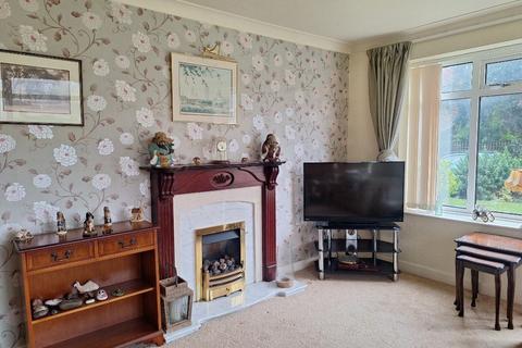 undefined, North Leas Avenue, Scarborough, YO12