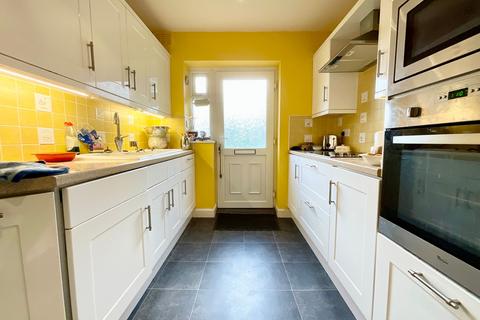 undefined, North Leas Avenue, Scarborough, YO12