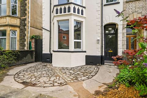 undefined, 82 Richards Terrace, Cardiff, CF24