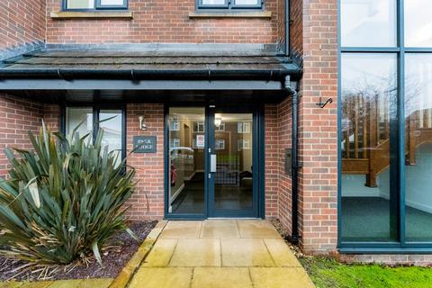 2 bedroom flat for sale, Park Lodge, Rutherford Drive, Bolton, Lancashire, BL5