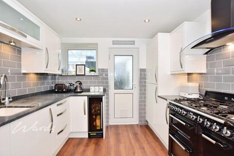 undefined, Valley Drive Gravesend DA12