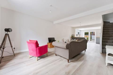 2 bedroom end of terrace house for sale, Meadow Road, Salisbury SP2