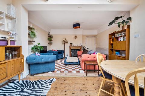 undefined, Devonshire Road, The Polygon, Southampton, Hampshire, SO15