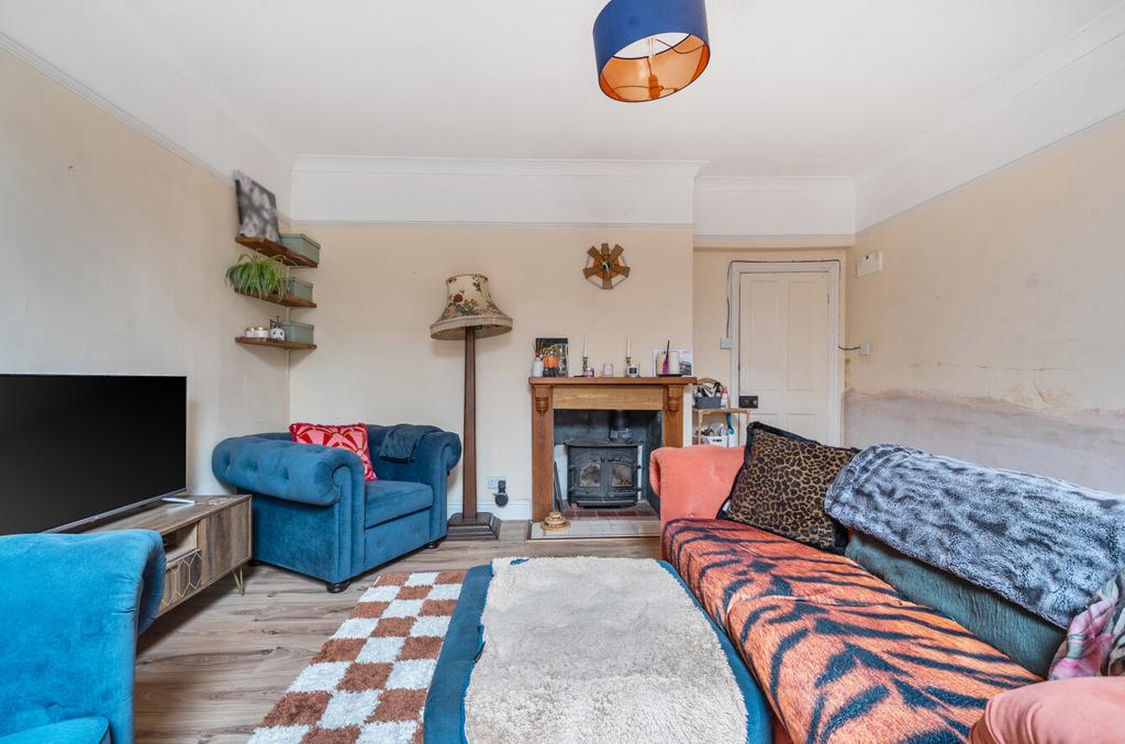 1388383 26 693839...