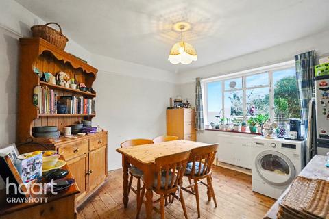 undefined, Whitmore Vale Road, Hindhead