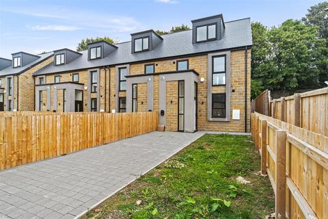undefined, Transvaal Terrace, Batley WF17