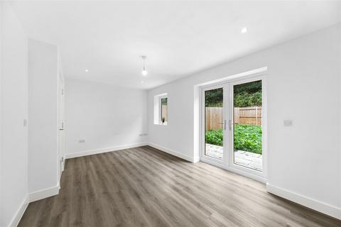 undefined, Transvaal Terrace, Batley WF17