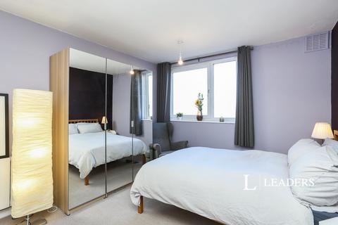 2 bedroom flat to rent, Hillmore Court, 32 Belmont Hill, SE13