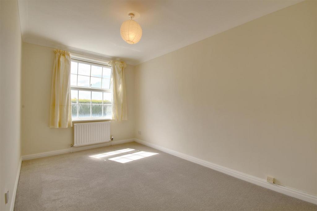 Bedroom 3.jpg