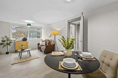 2 bedroom apartment to rent, Pettifer Way, High Wycombe HP12
