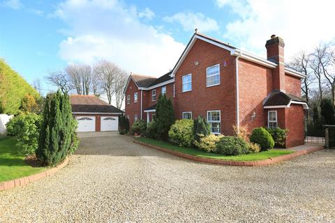 5 bedroom detached house for sale, Springfield Road, Plymouth PL9