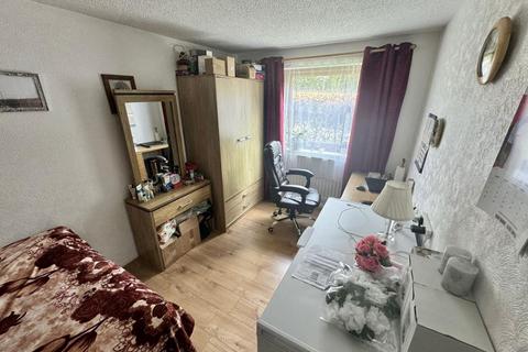 undefined, Mountbatten Close, West Bromwich B70