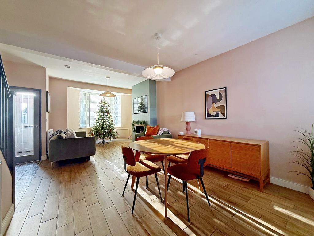 Lounge/diner