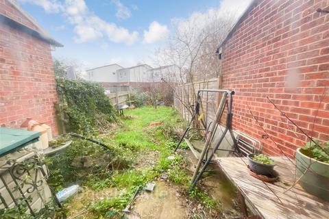 undefined, Daltons Fen, Pitsea, Basildon, Essex