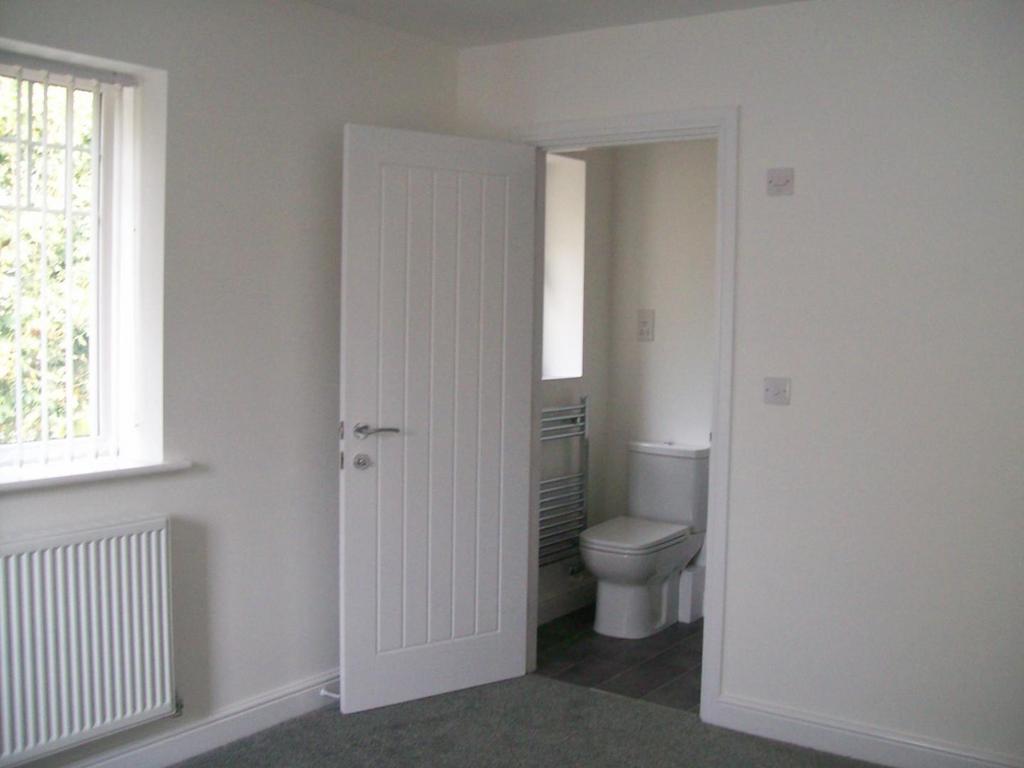 Main Bedroom 1.JPG