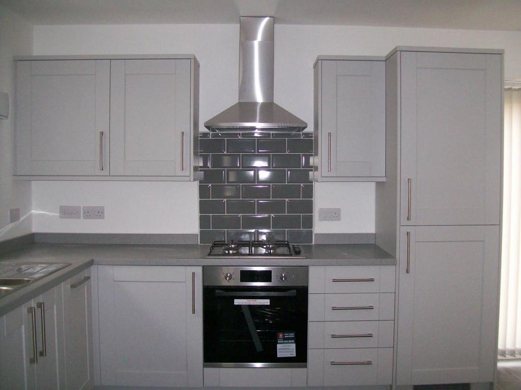 Kitchen Main.JPG