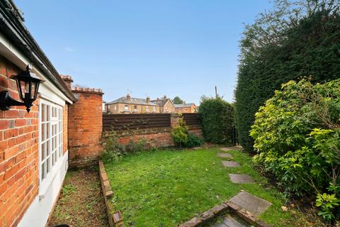 undefined, Tilt Road, Cobham, KT11
