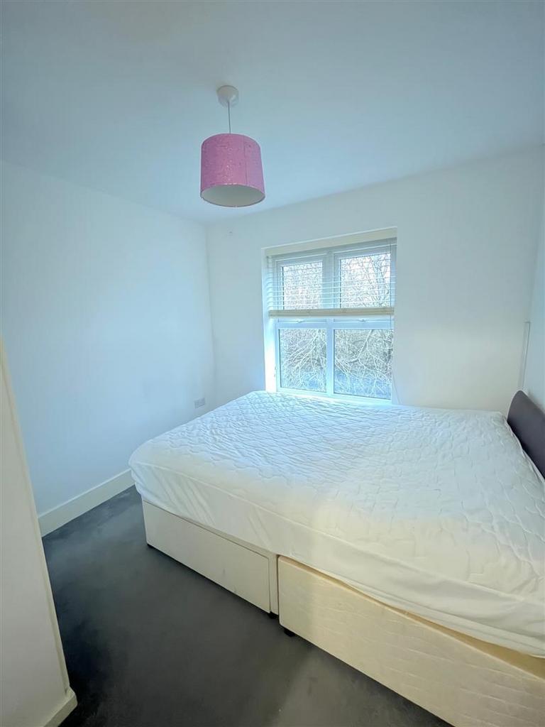 Bedroom1.jpg