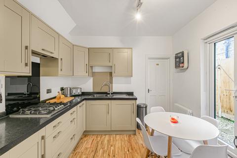 undefined, Staines Road, Twickenham, TW2