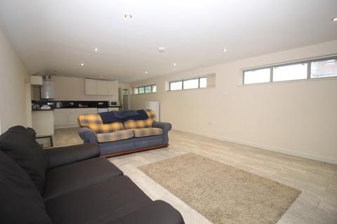 undefined, Chapel Plaister, Box