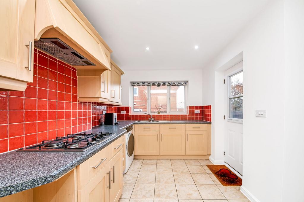 Dining kitchen