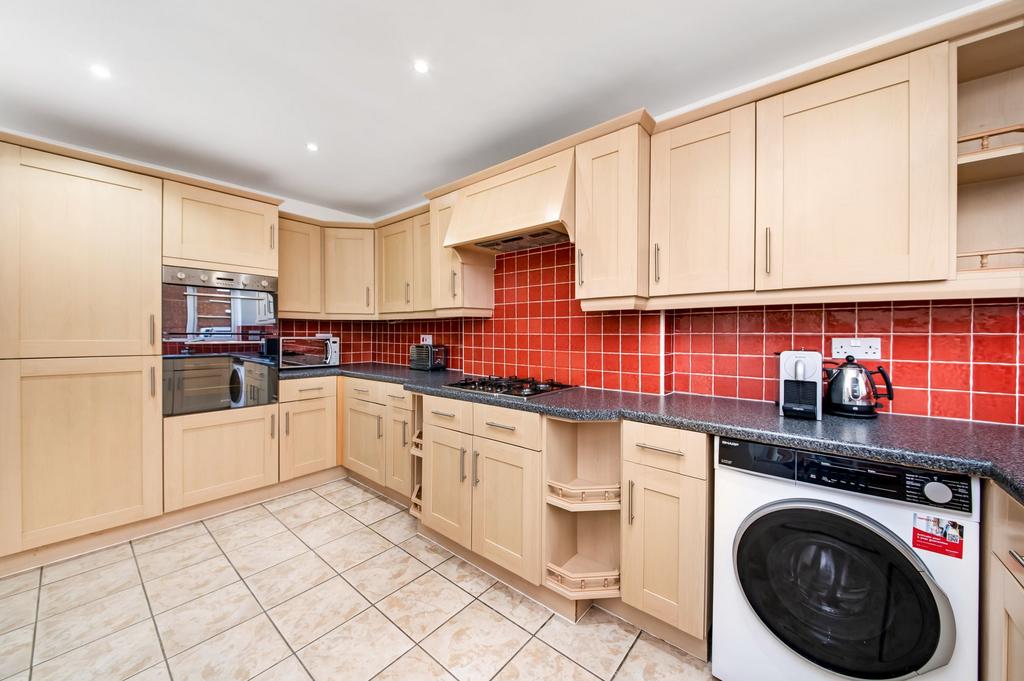 Dining kitchen