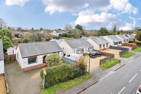 3 bedroom detached bungalow for sale, Middleton Cheney,  Banbury,  Oxfordshire,  OX17