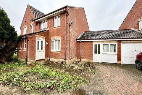 3 bedroom house for sale, Elan Close, Wymondham