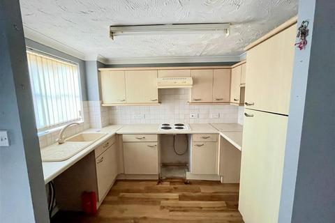 undefined, Elan Close, Wymondham