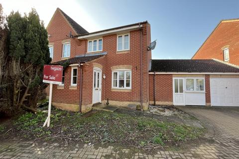 Elan Close, Wymondham