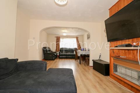 undefined, Hayhurst Road Luton LU4 0DA