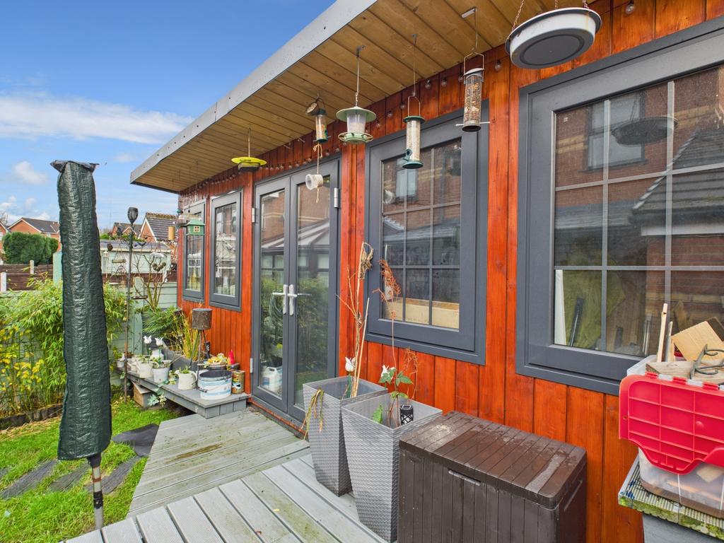 Cam03729 g0 pr0195 still033