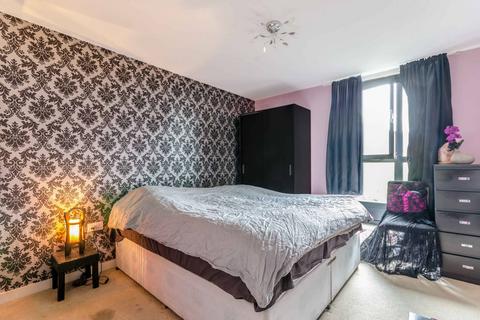 undefined, Hallsville Road, Royal Docks, London, E16