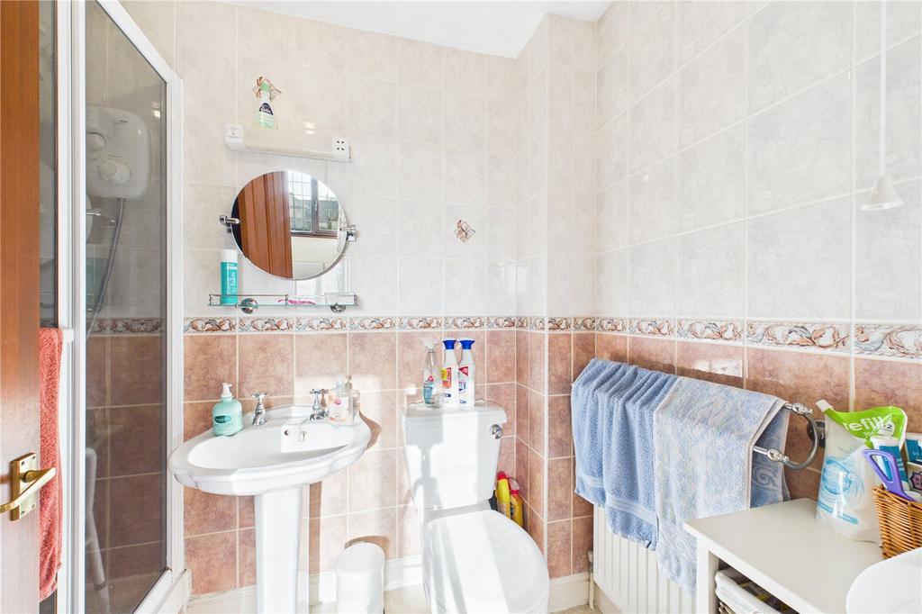 En Suite 2