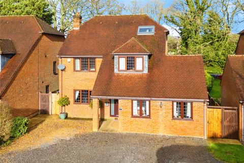 5 bedroom detached house for sale, The Burrows, Franklin Avenue, Tadley, Hampshire, RG26