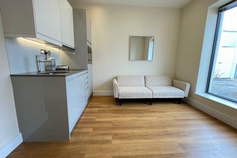 1 bedroom flat for sale, Atria House, Bath Road, Slough, SL1