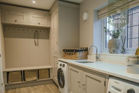 4 bedroom detached house for sale, Trevalyn Place, Rossett Road, Rossett