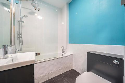 undefined, Lewisham Way, London SE14