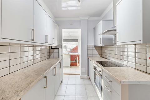 2 bedroom terraced house for sale, Cranbrook Road, Doncaster DN1