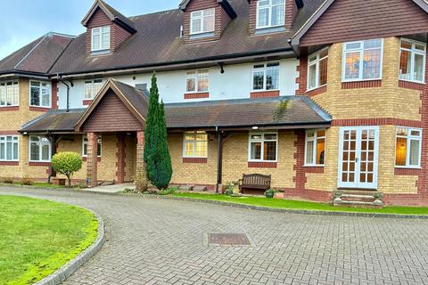 undefined, Ashtead