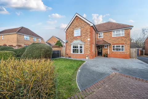 4 bedroom detached house for sale, Hodds Hill, Swindon, SN5 5BJ
