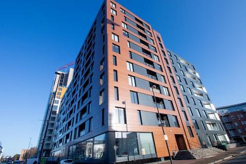 2 Bedroom Apartment – X1 The Exchange, Salford Quays