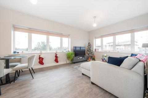 undefined, Sundeala Close, Sunbury-On-Thames TW16