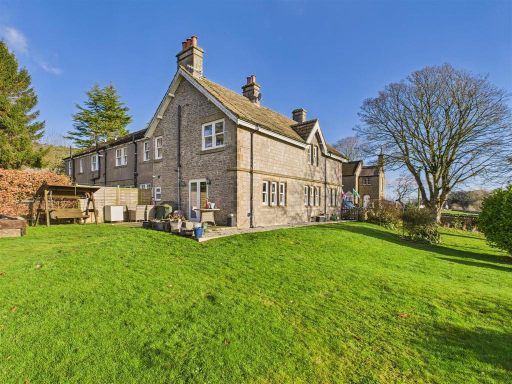 CAM04279 G0-PR0258-STILL028.jpg