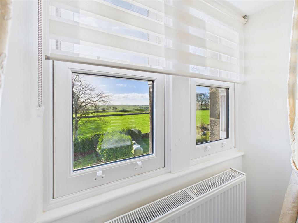 CAM04279 G0-PR0258-STILL012.jpg