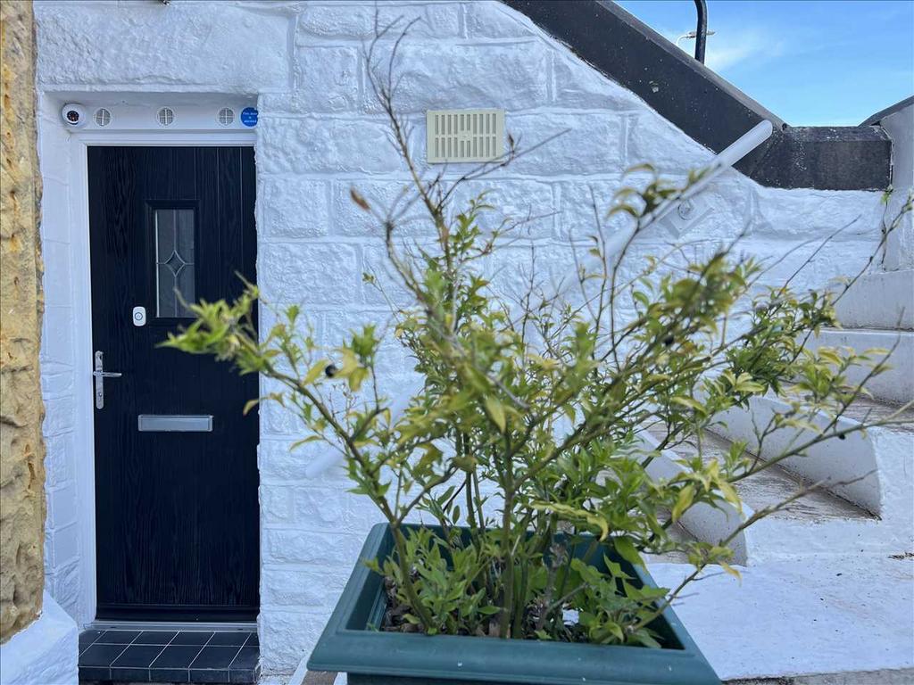 Entrance porch