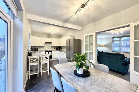 3 bedroom semi-detached house for sale, Lynton Way, St Helens