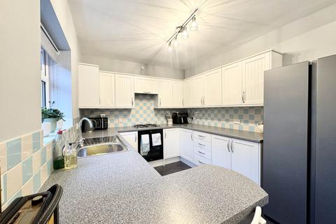 3 bedroom semi-detached house for sale, Lynton Way, St Helens
