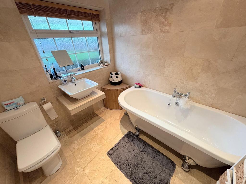 Family bathroom