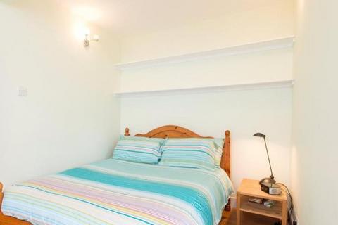 undefined, Baker Street, London W1U